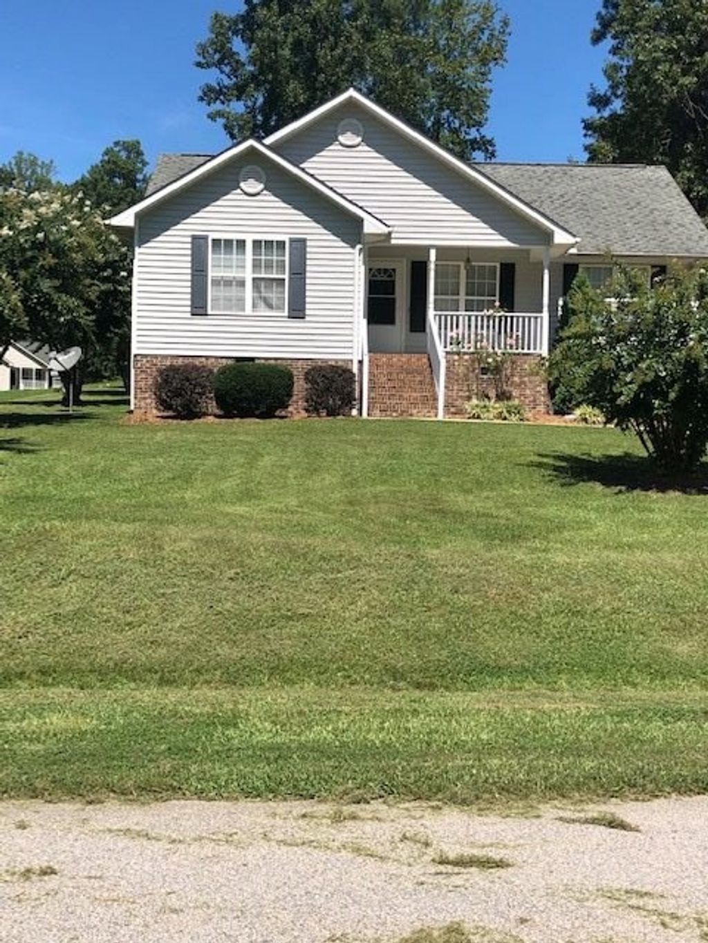 listing image 0