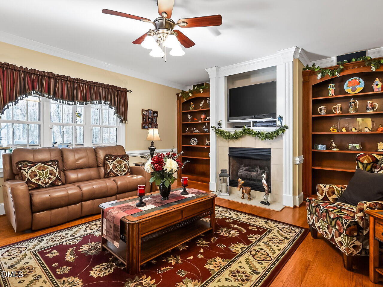 32 Bridgeport Circle