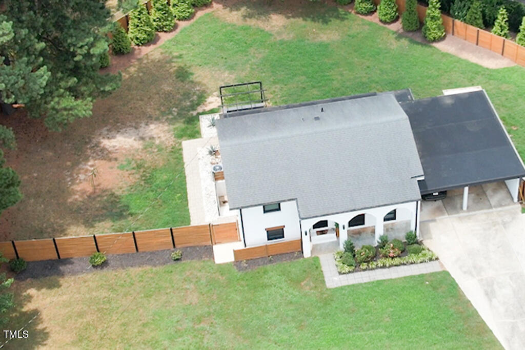 1523 Ivy Lane