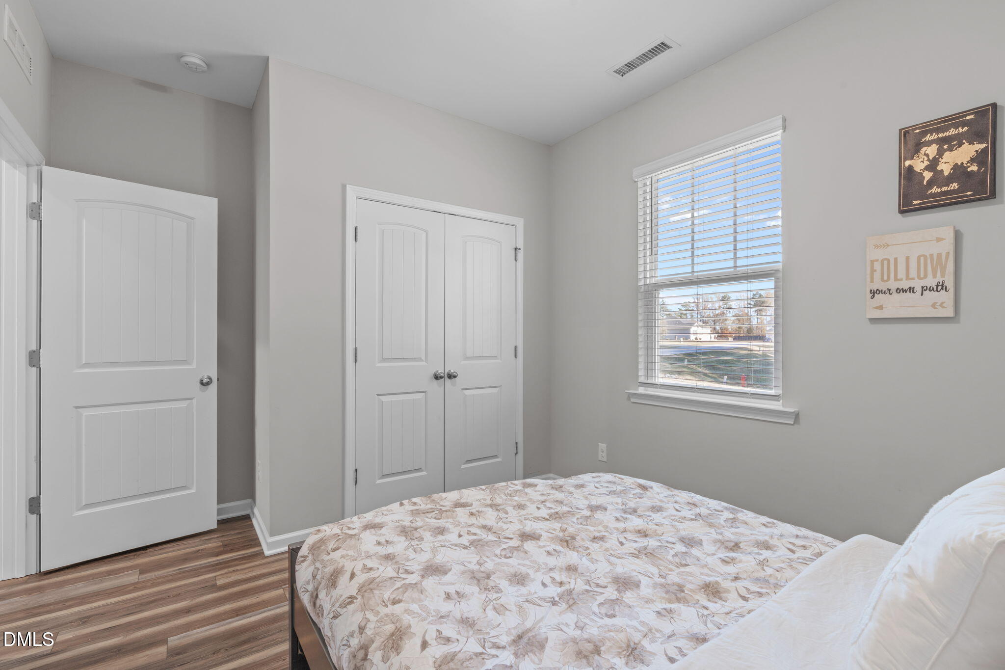 20 White Quartz Place