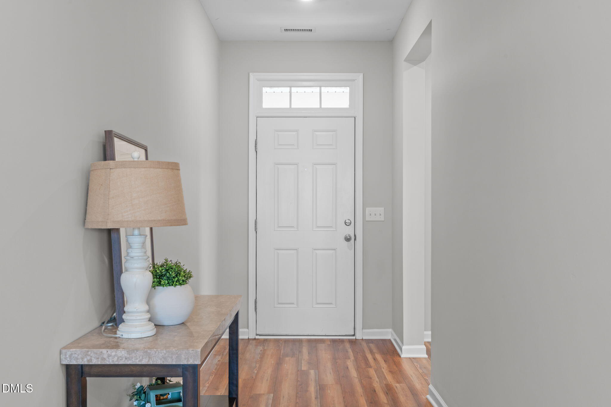 20 White Quartz Place