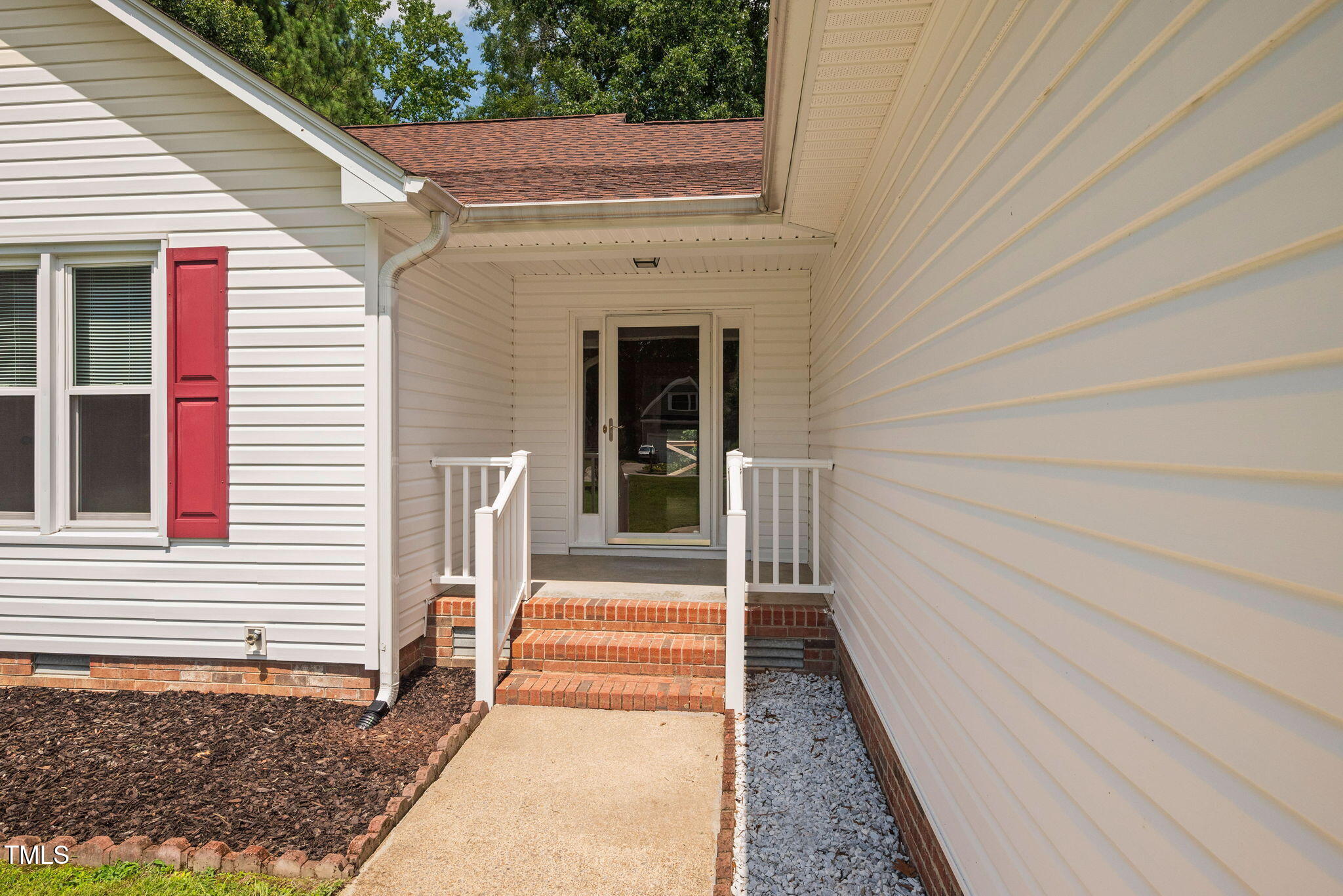 1010 Oakgrove Drive
