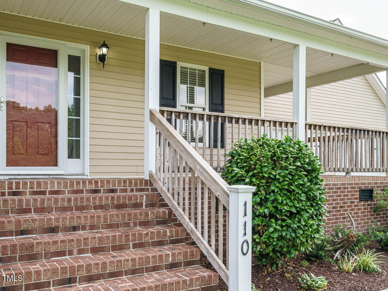 110 Westlake Drive