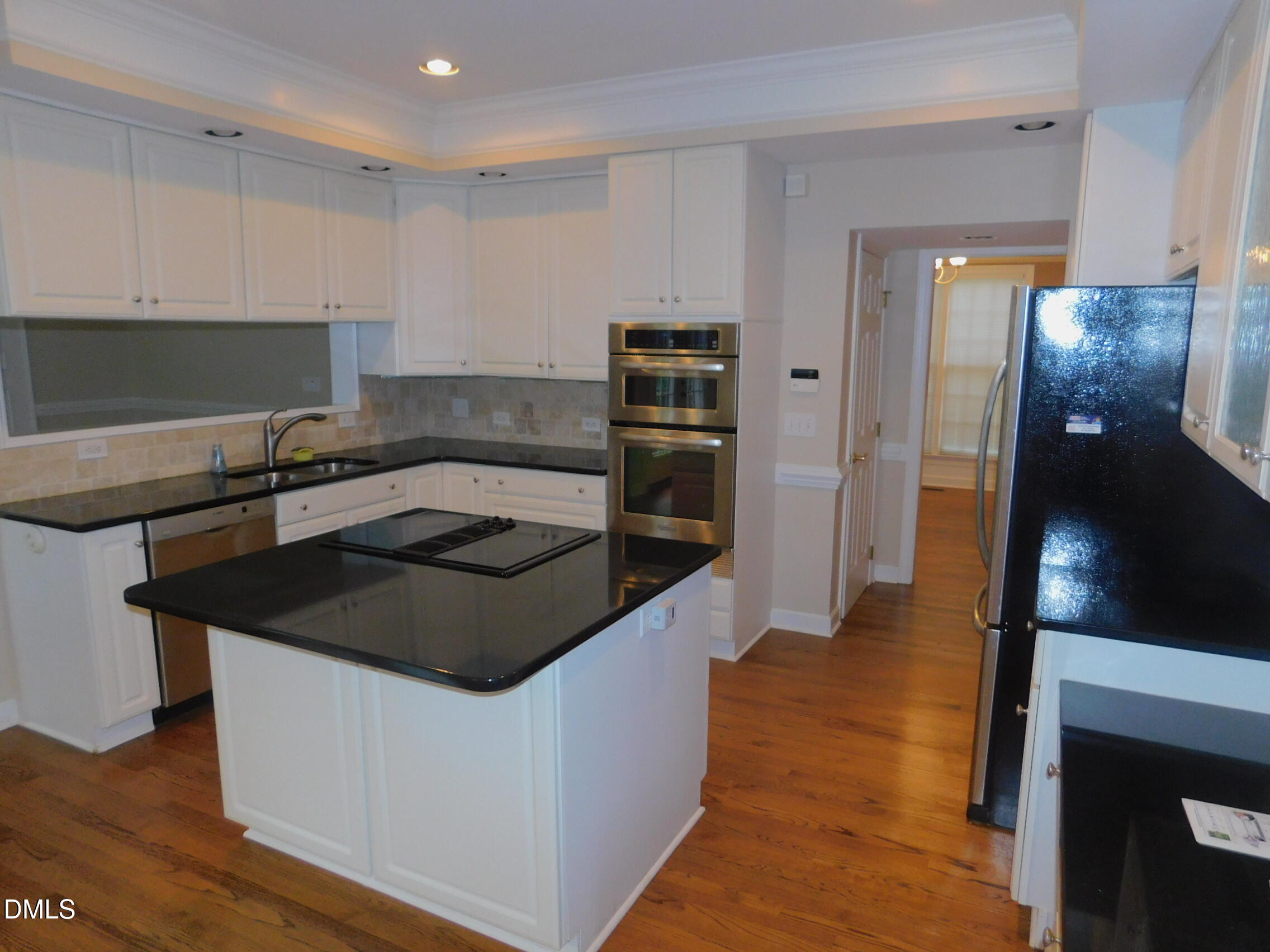 106 Southbank Drive