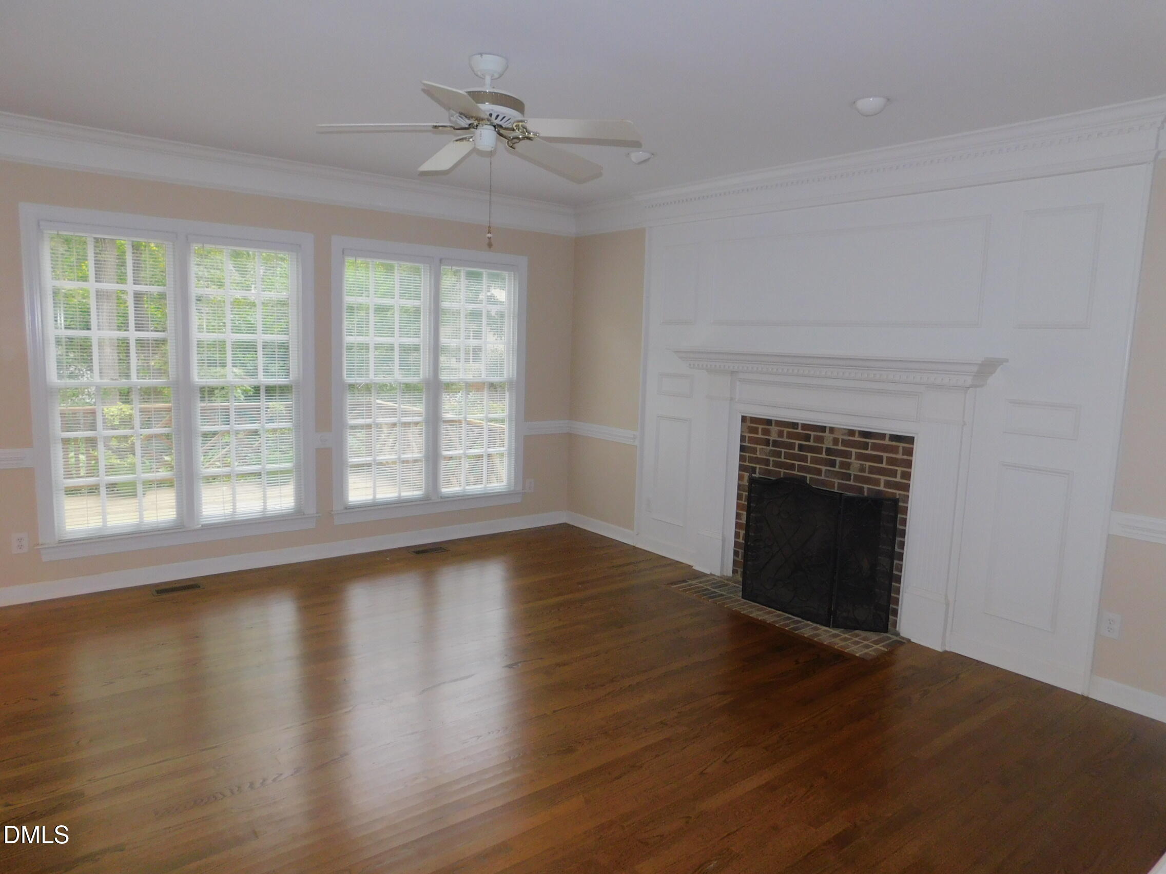 106 Southbank Drive
