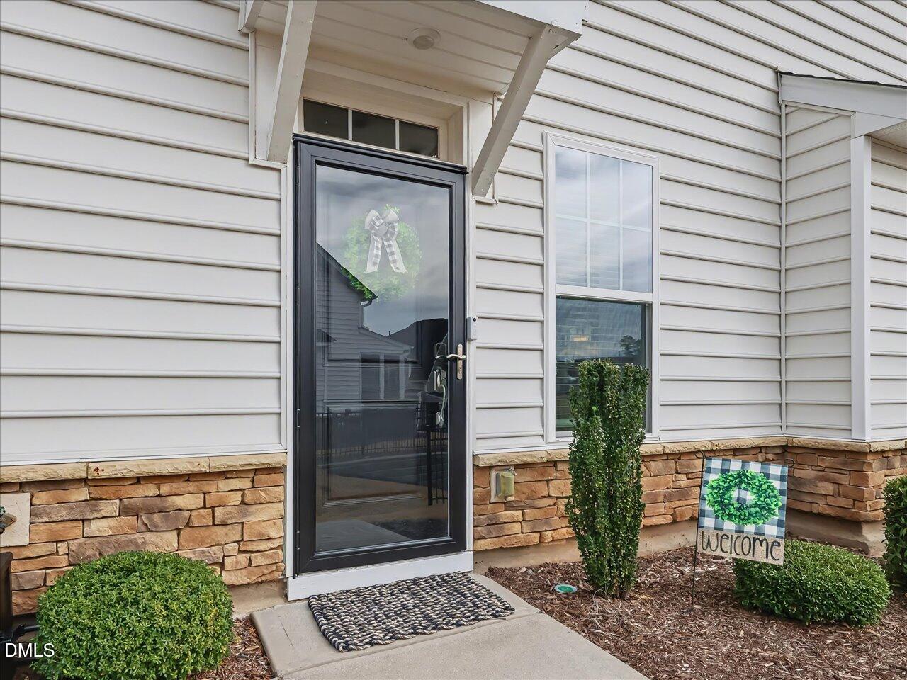 1500 Farm Pond Trail