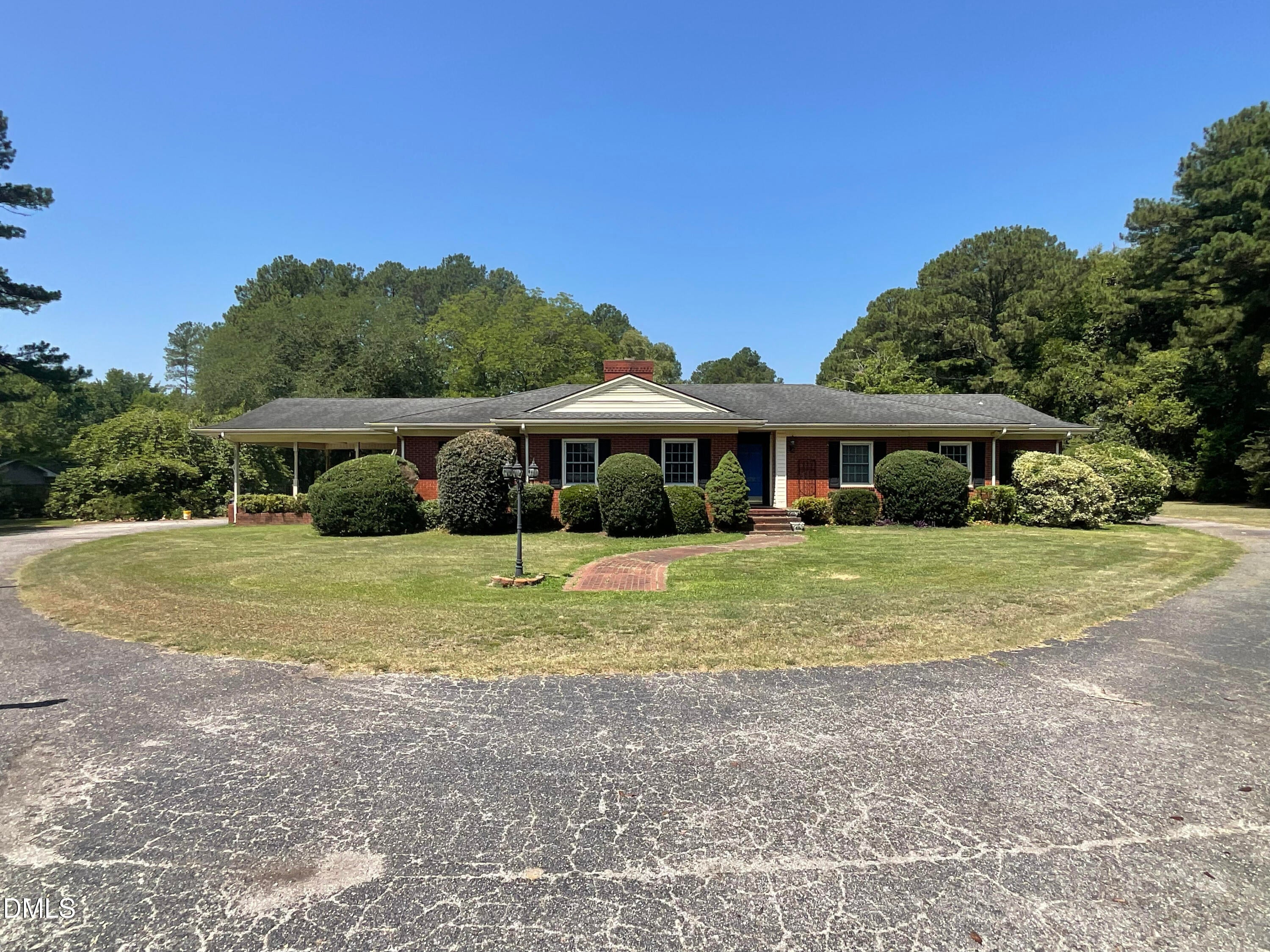 1206 E Cumberland Street, Dunn, NC, 28334