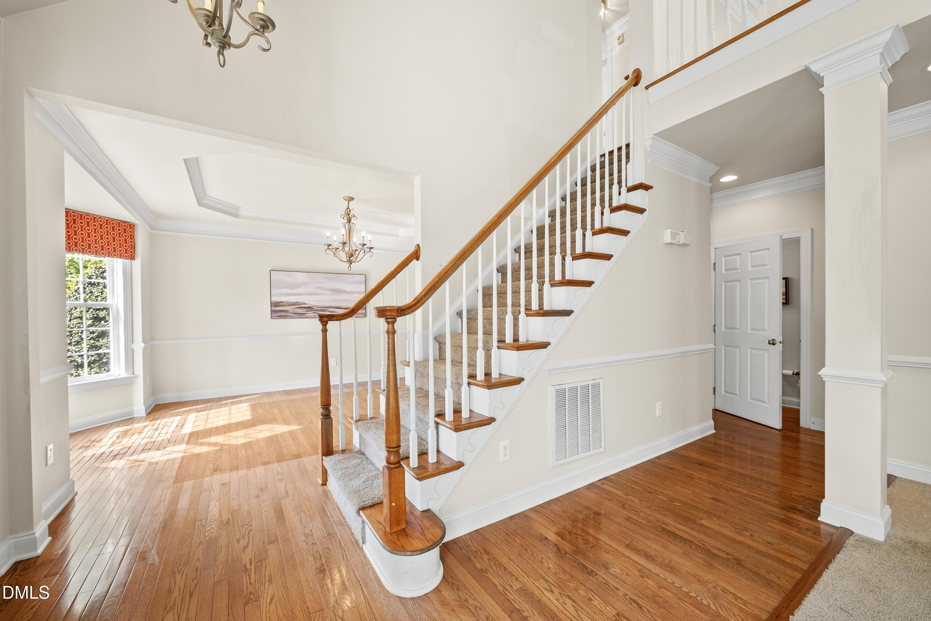 9125 White Eagle Court