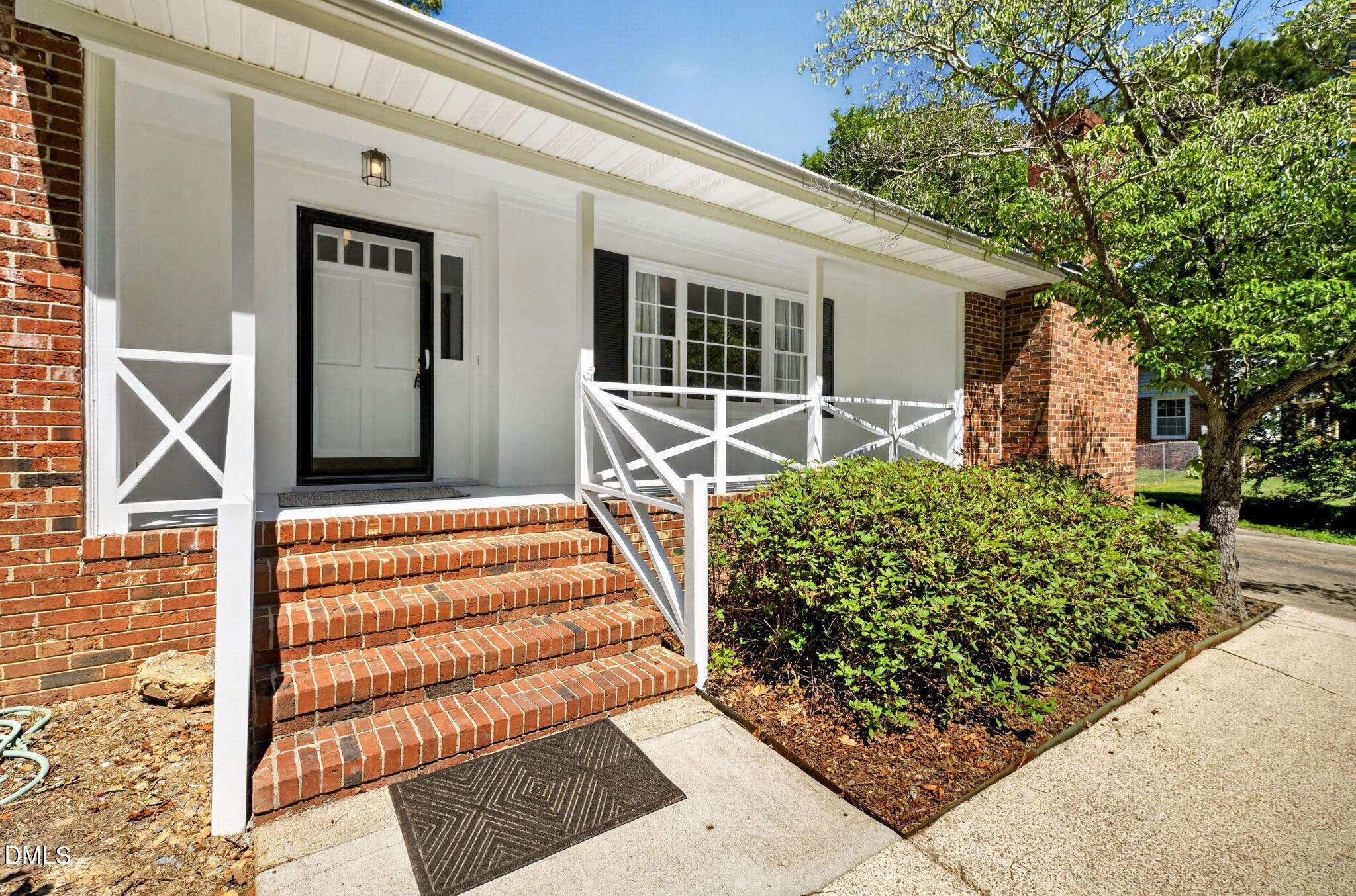 5302 Olive Road