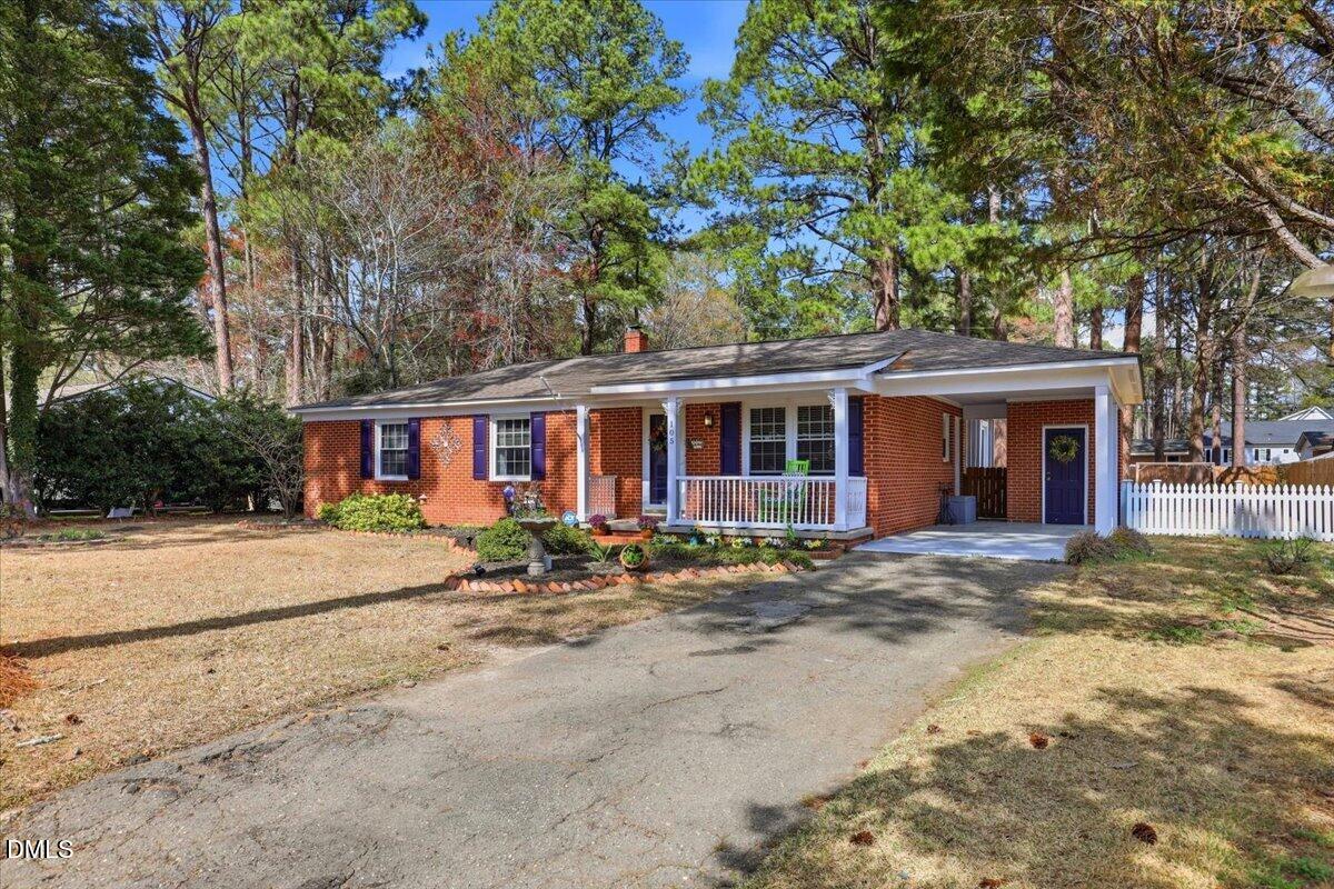 105 E Stevens Street