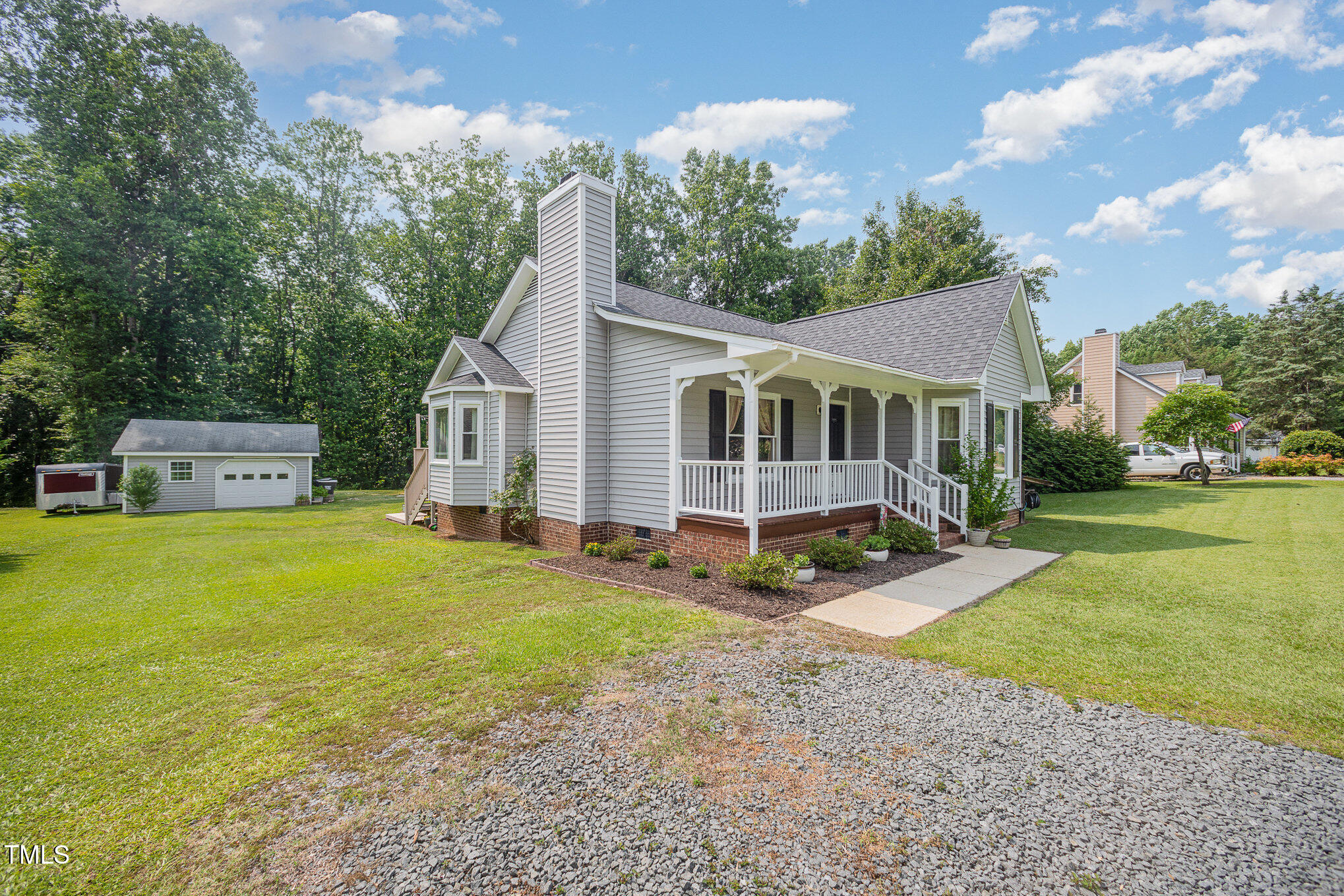 701 Creekside Drive