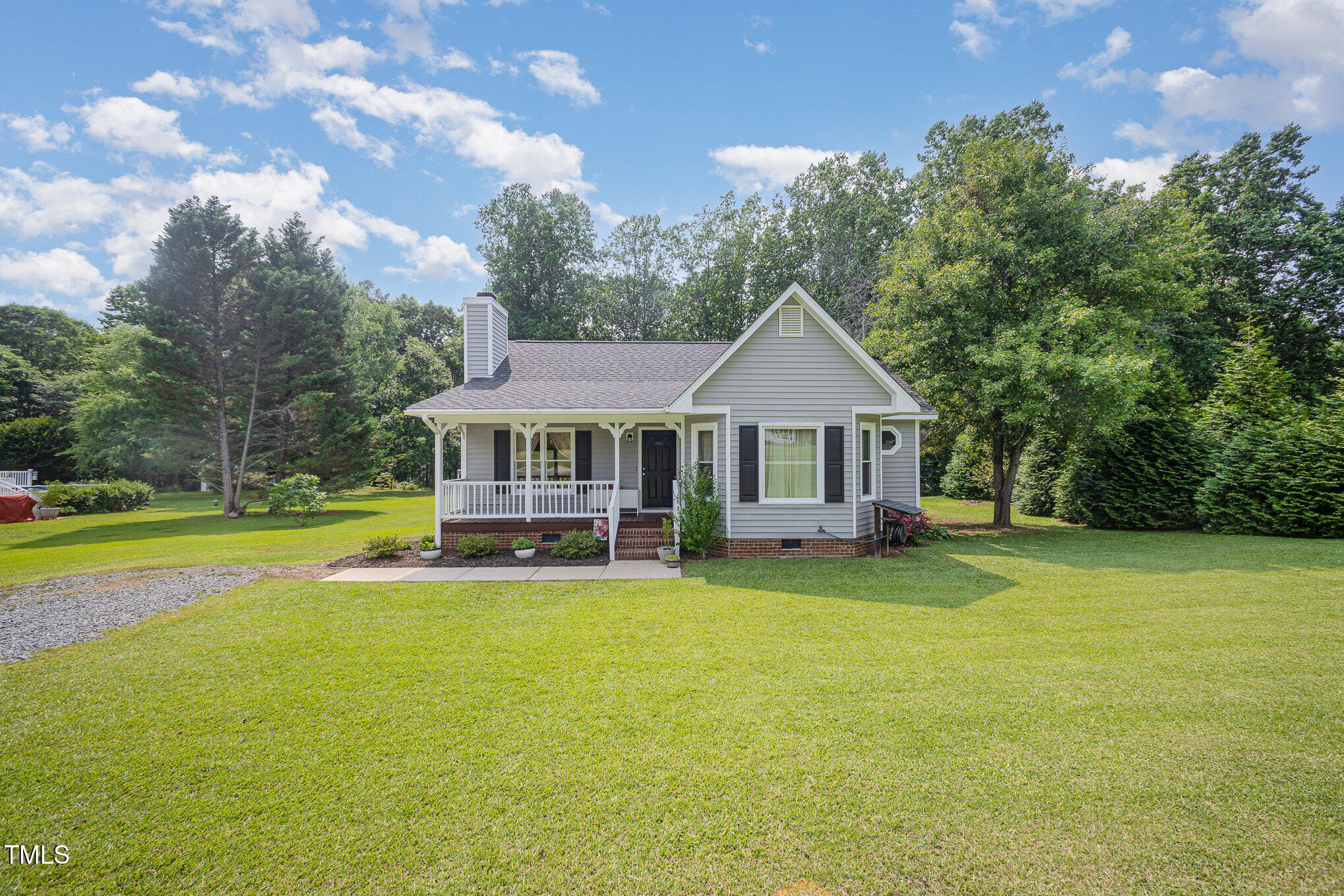 701 Creekside Drive