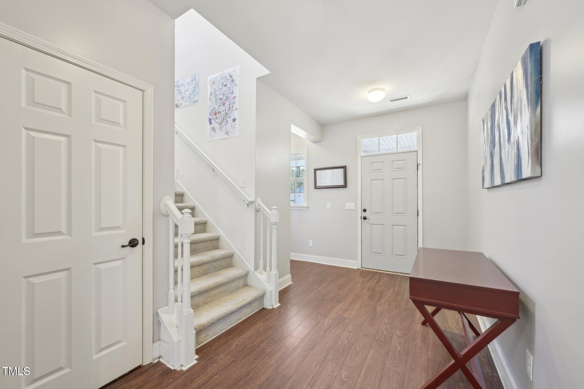 505 Ferry Court