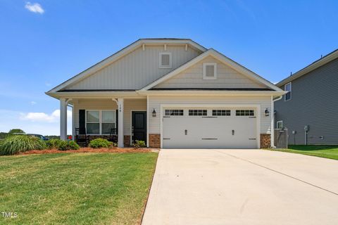 124 Boomer Street Benson NC 27504