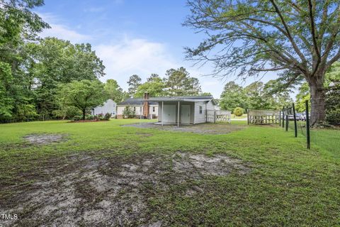 Single Family Residence in Lillington NC 161 Lynch Avenue 40.jpg