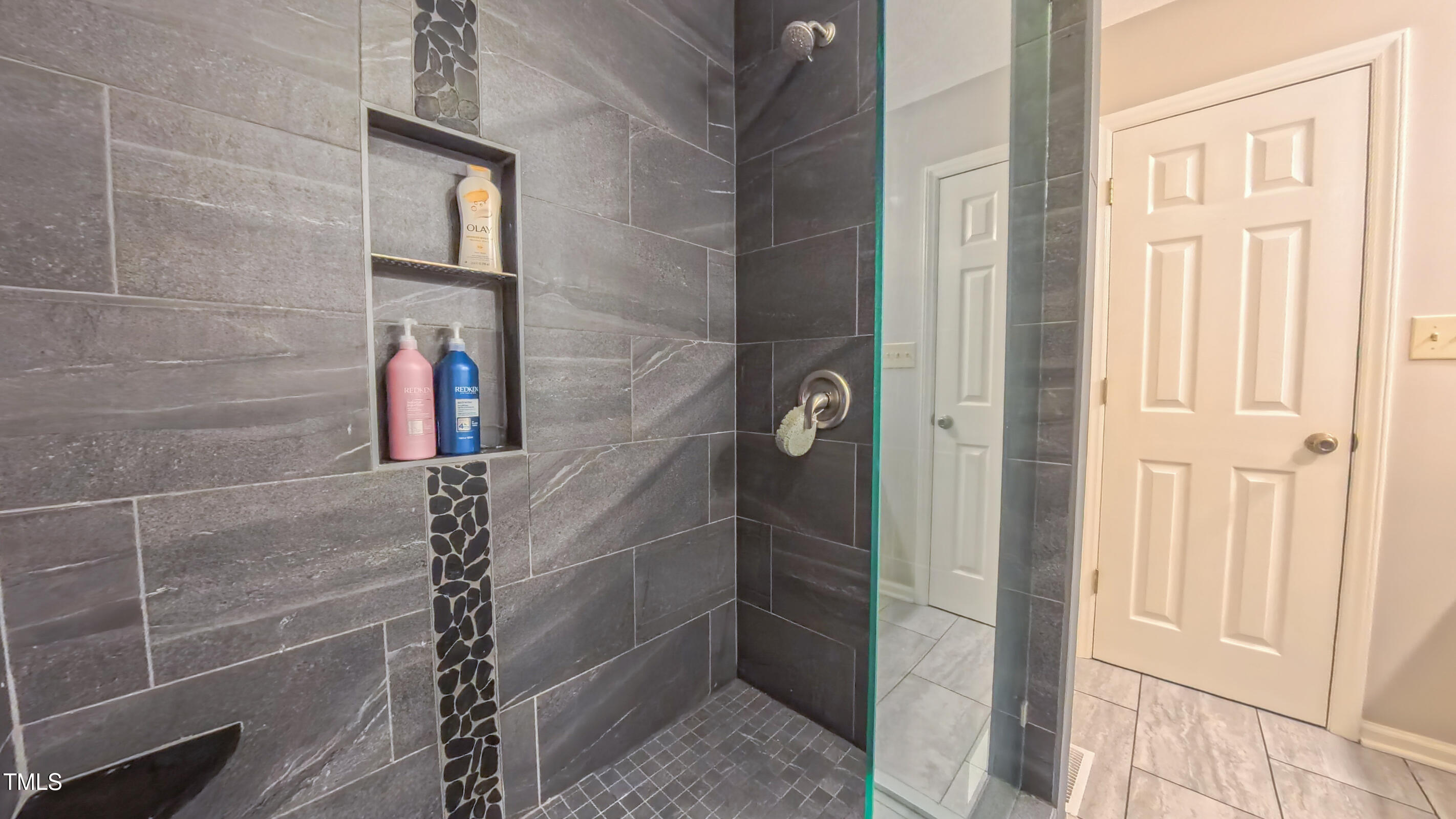 Pittsboro, North Carolina 27312, United States, 3 Bedrooms Bedrooms, ,2 BathroomsBathrooms,Residential,Pending,130501