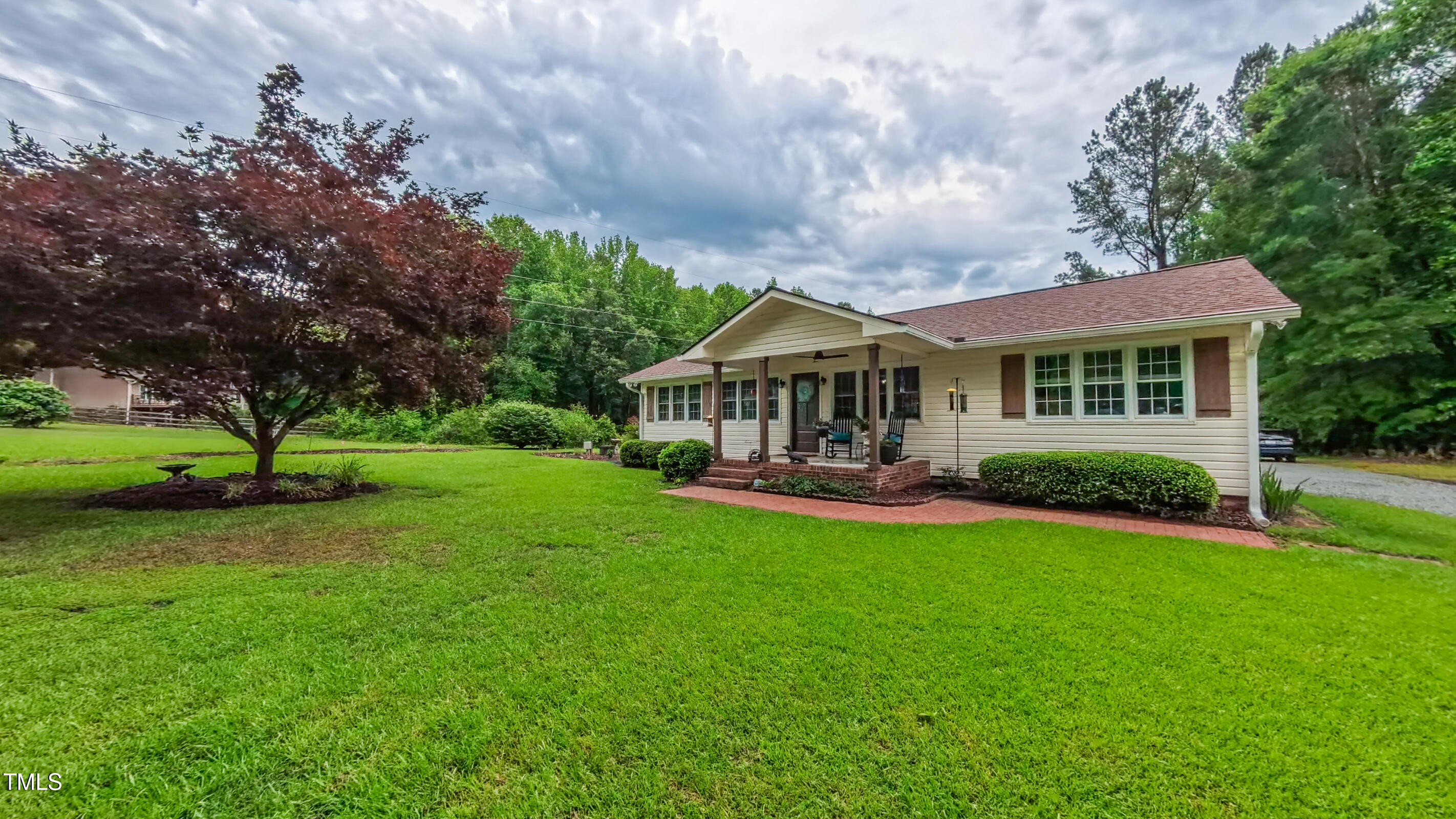 41 Maple Circle