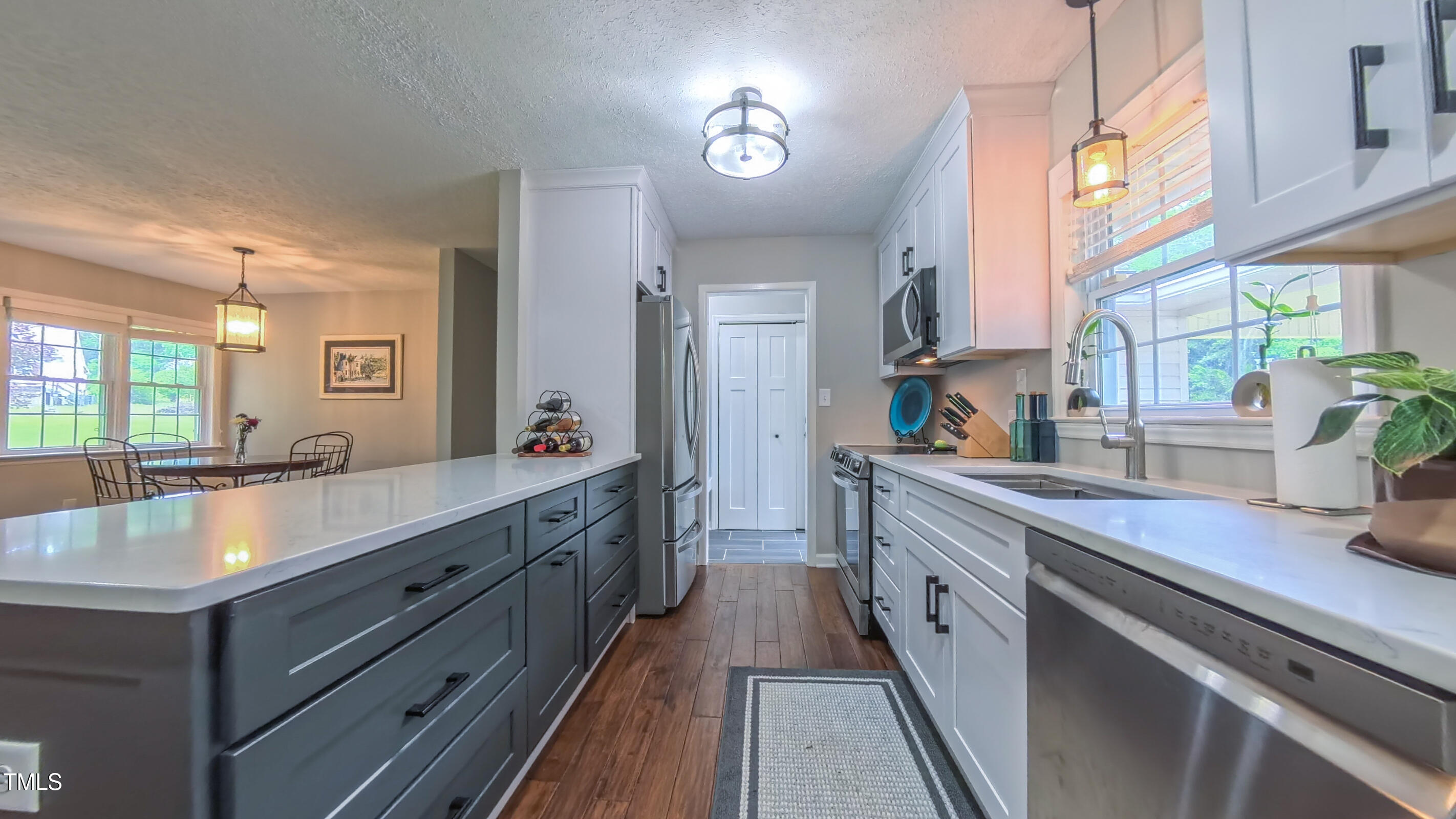 Pittsboro, North Carolina 27312, United States, 3 Bedrooms Bedrooms, ,2 BathroomsBathrooms,Residential,Pending,130501