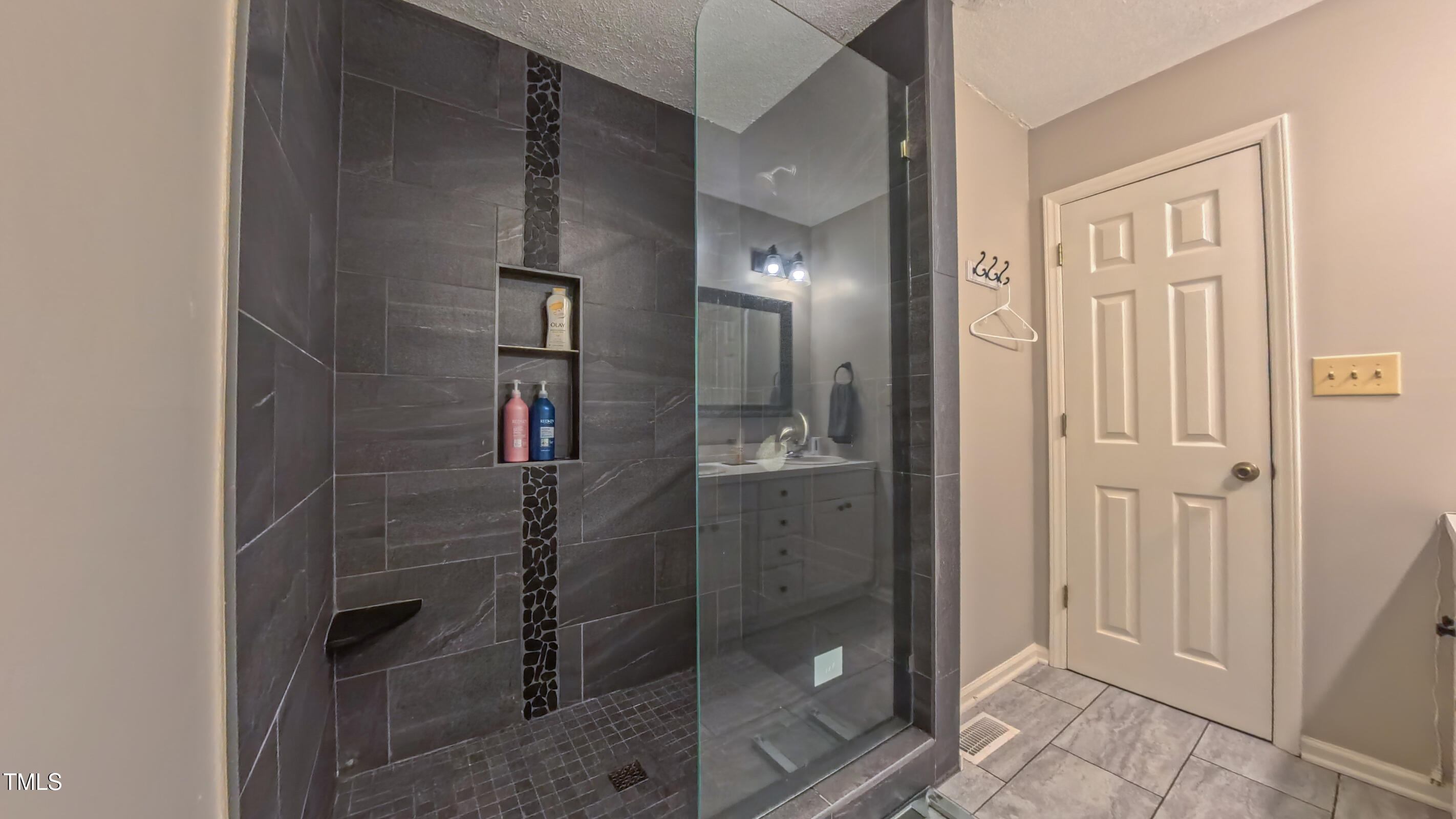 Pittsboro, North Carolina 27312, United States, 3 Bedrooms Bedrooms, ,2 BathroomsBathrooms,Residential,Pending,130501