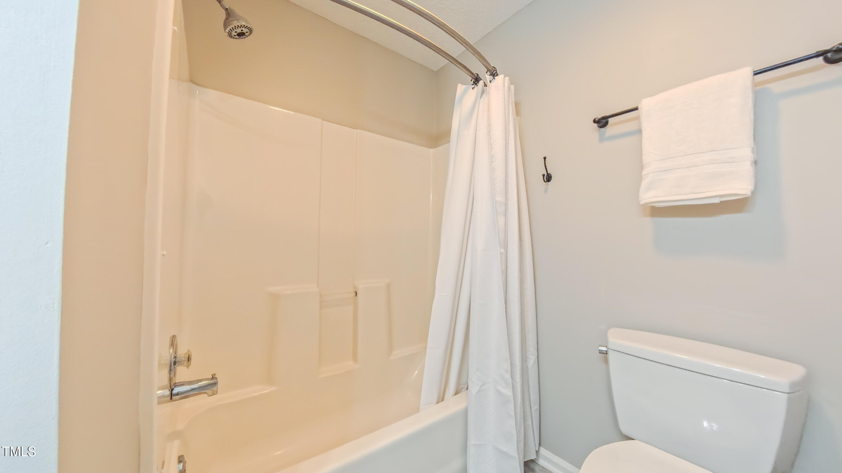 Pittsboro, North Carolina 27312, United States, 3 Bedrooms Bedrooms, ,2 BathroomsBathrooms,Residential,Pending,130501