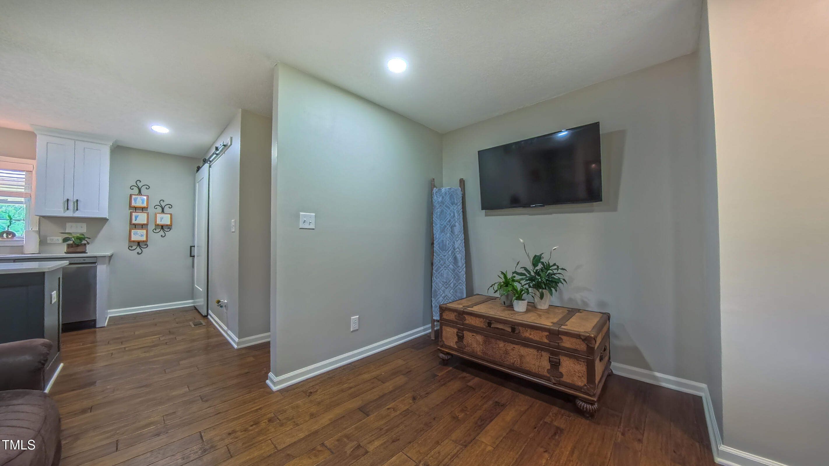 Pittsboro, North Carolina 27312, United States, 3 Bedrooms Bedrooms, ,2 BathroomsBathrooms,Residential,Pending,130501