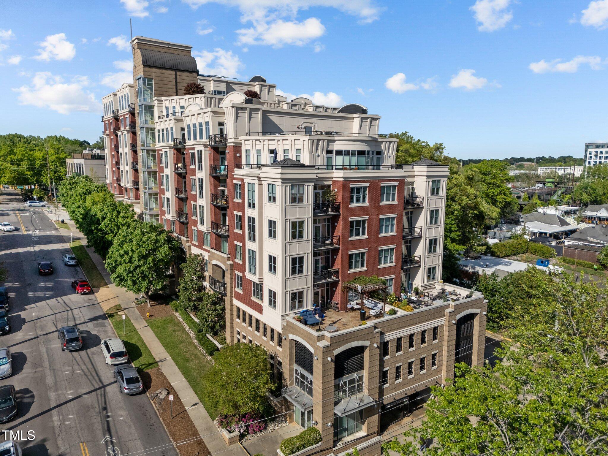 618 N Boylan Avenue 810