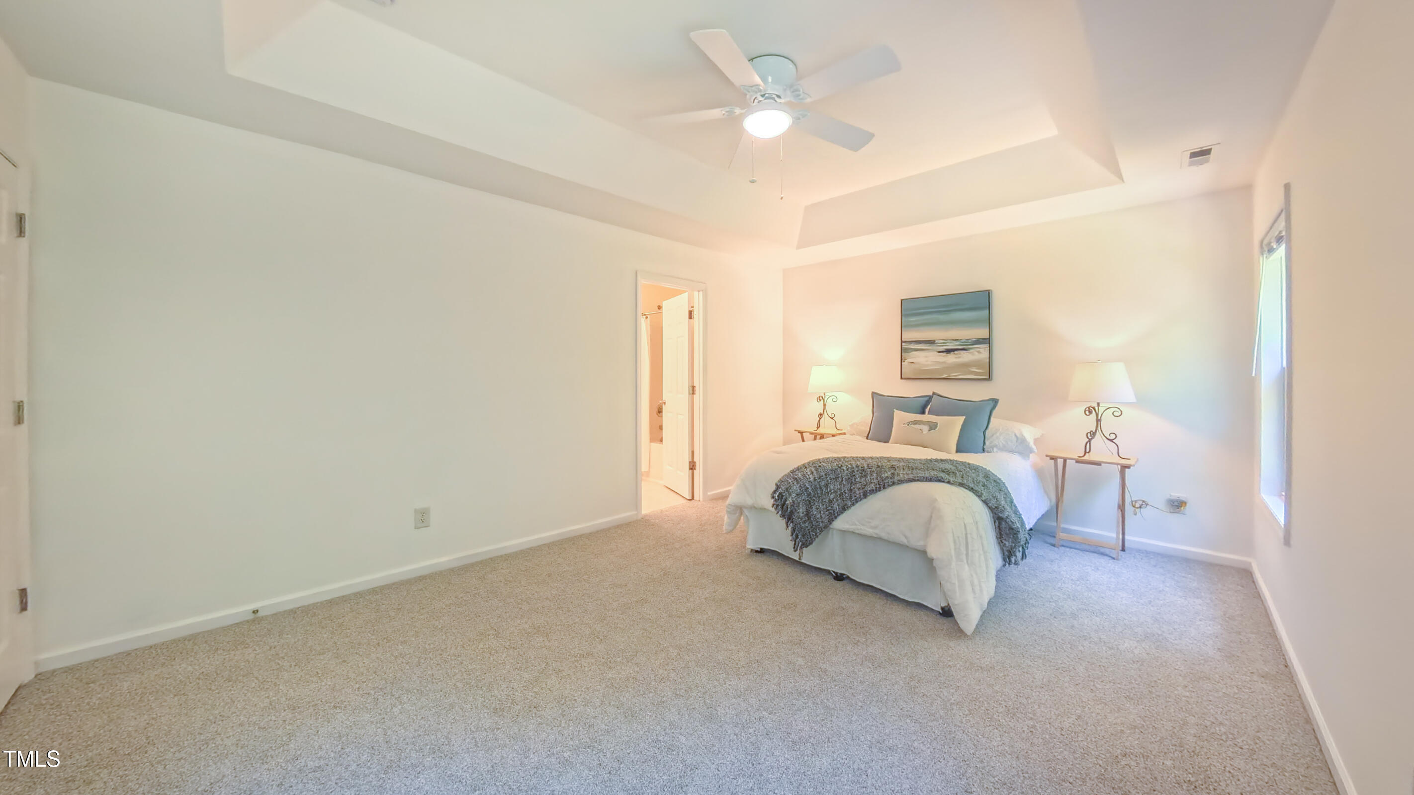 Durham, North Carolina 27704, United States, 4 Bedrooms Bedrooms, ,3 BathroomsBathrooms,Residential,Pending,153641