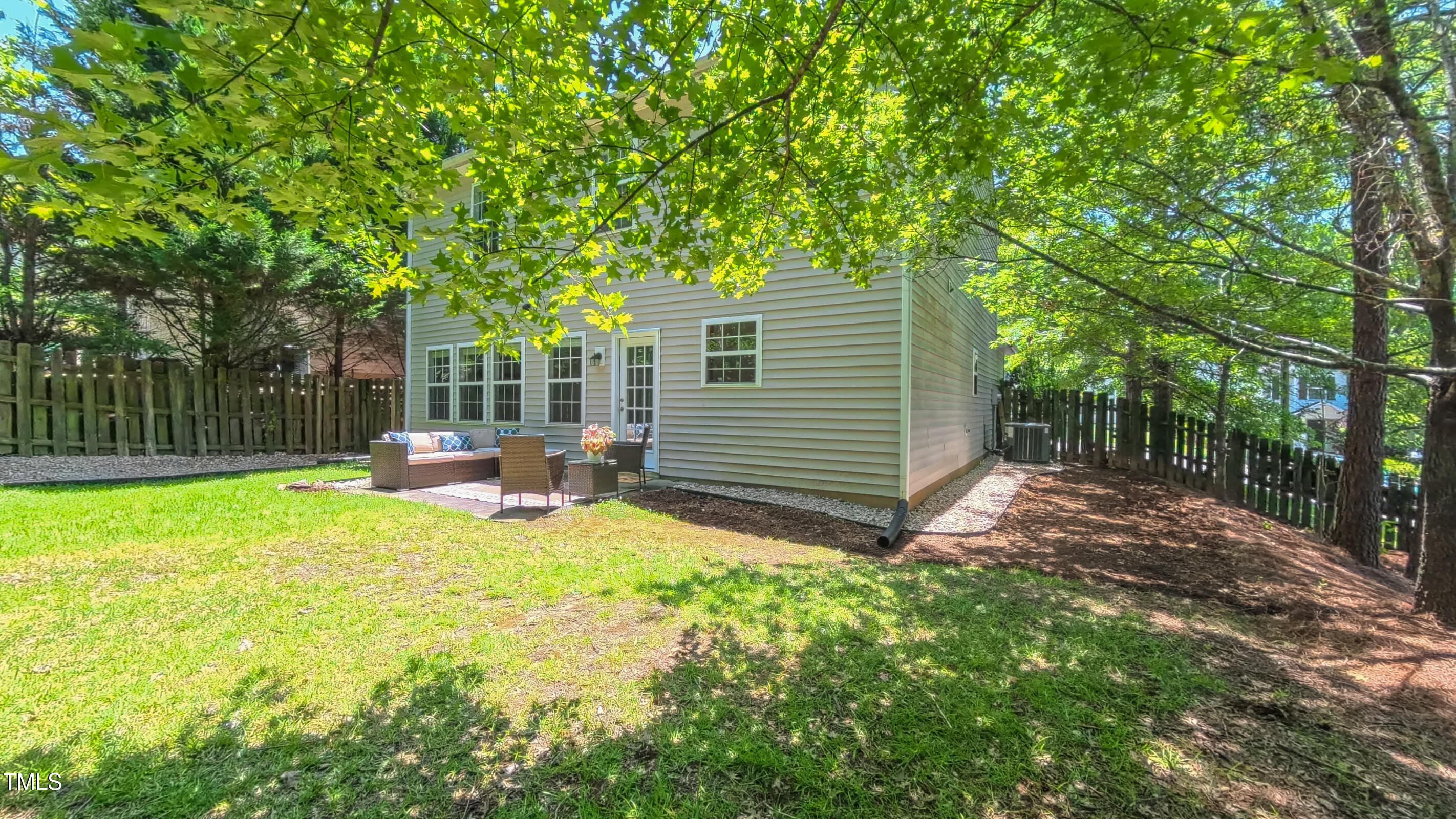 Durham, North Carolina 27704, United States, 4 Bedrooms Bedrooms, ,3 BathroomsBathrooms,Residential,Pending,153641