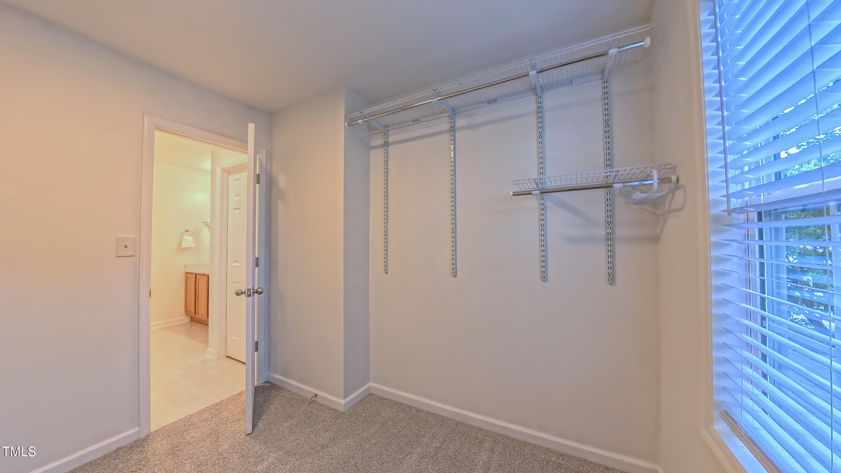 Durham, North Carolina 27704, United States, 4 Bedrooms Bedrooms, ,3 BathroomsBathrooms,Residential,Pending,153641