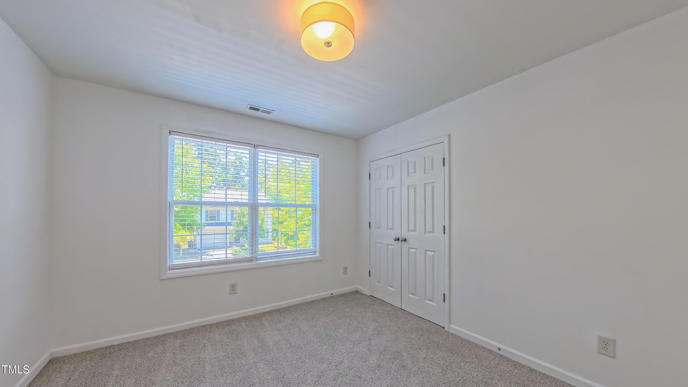 Durham, North Carolina 27704, United States, 4 Bedrooms Bedrooms, ,3 BathroomsBathrooms,Residential,Pending,153641