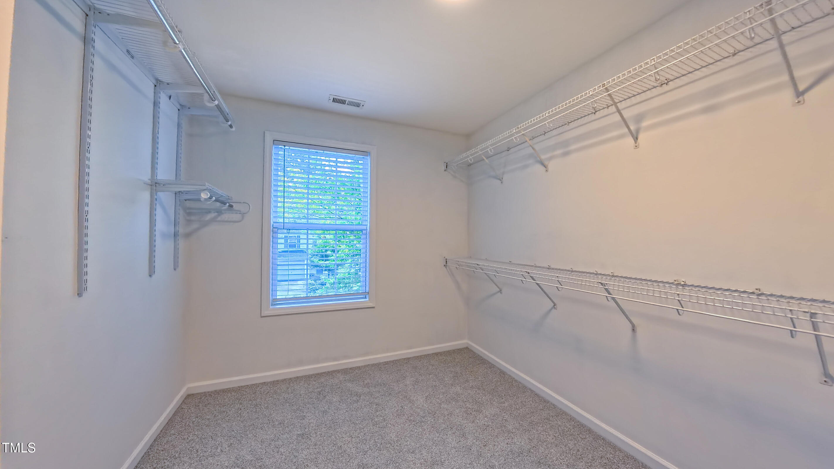 Durham, North Carolina 27704, United States, 4 Bedrooms Bedrooms, ,3 BathroomsBathrooms,Residential,Pending,153641