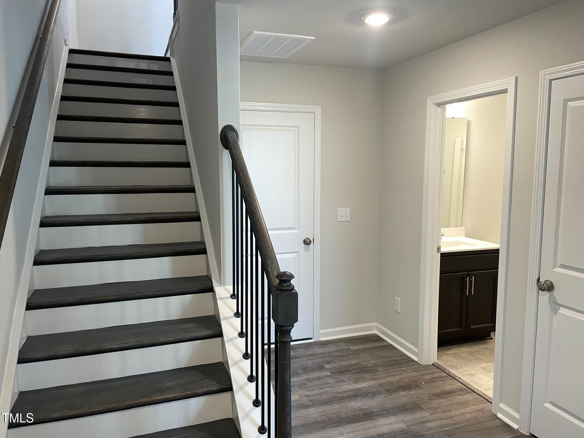 4002 Silver Oak Lane 96