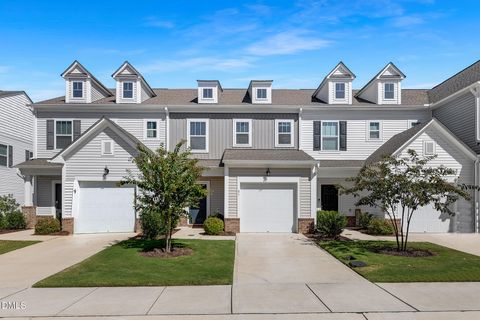 91 Little Leaf Lane 103 Clayton NC 27527