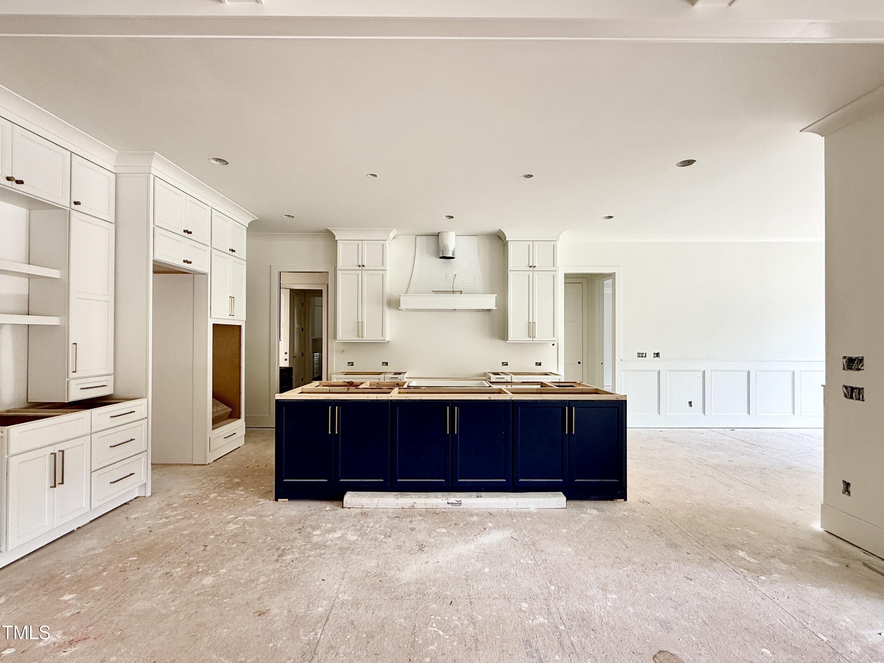 1218 Kingwood Drive
