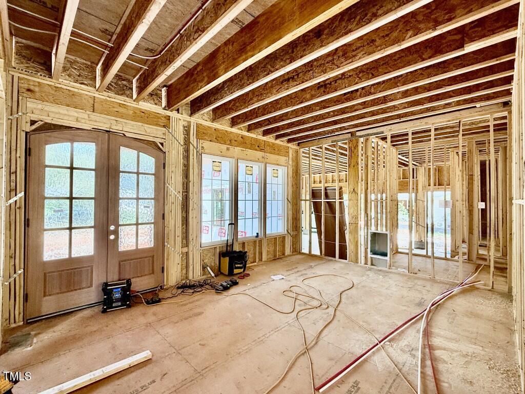 1218 Kingwood Drive