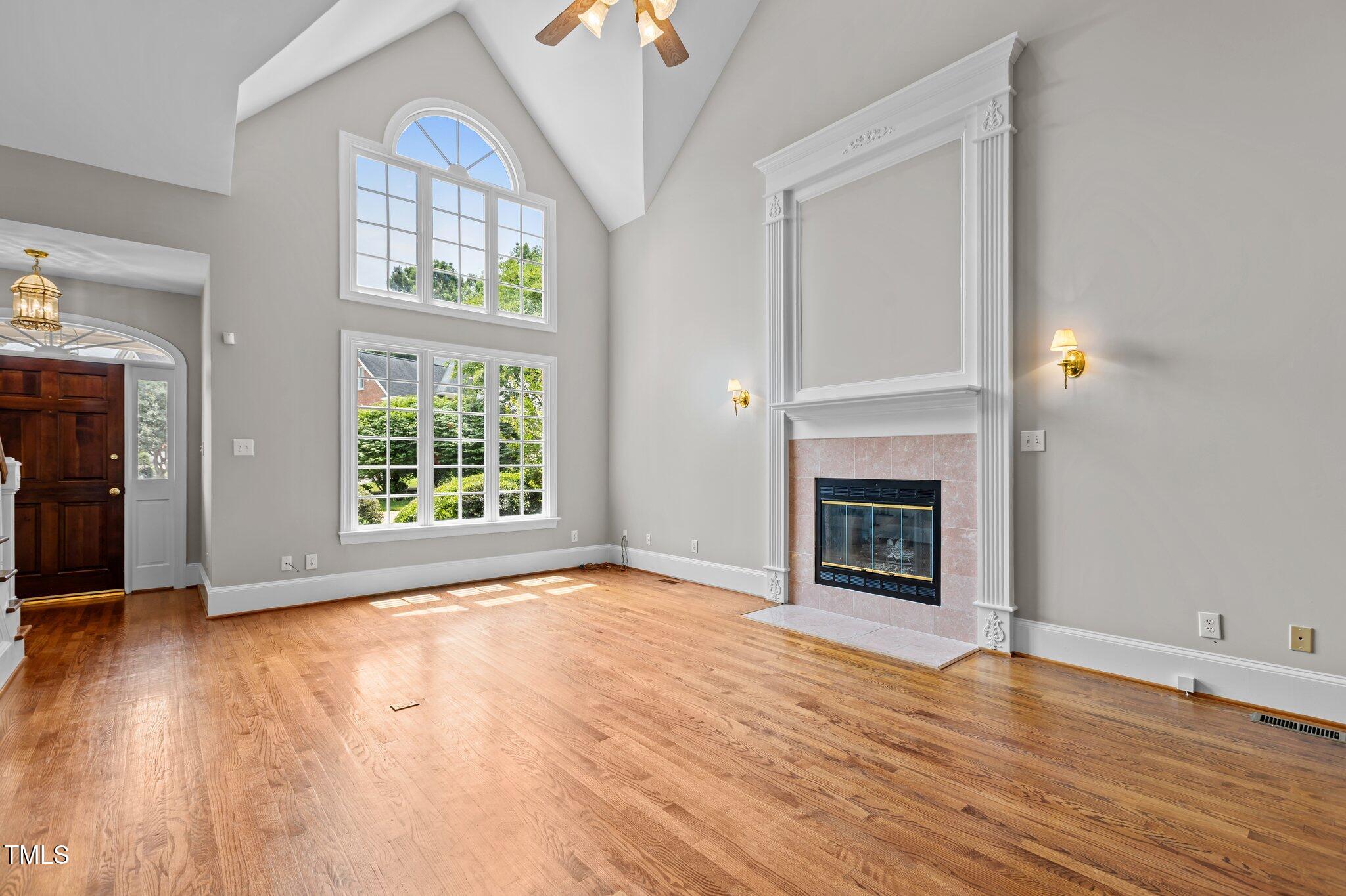 6728 Pointe Vista Circle