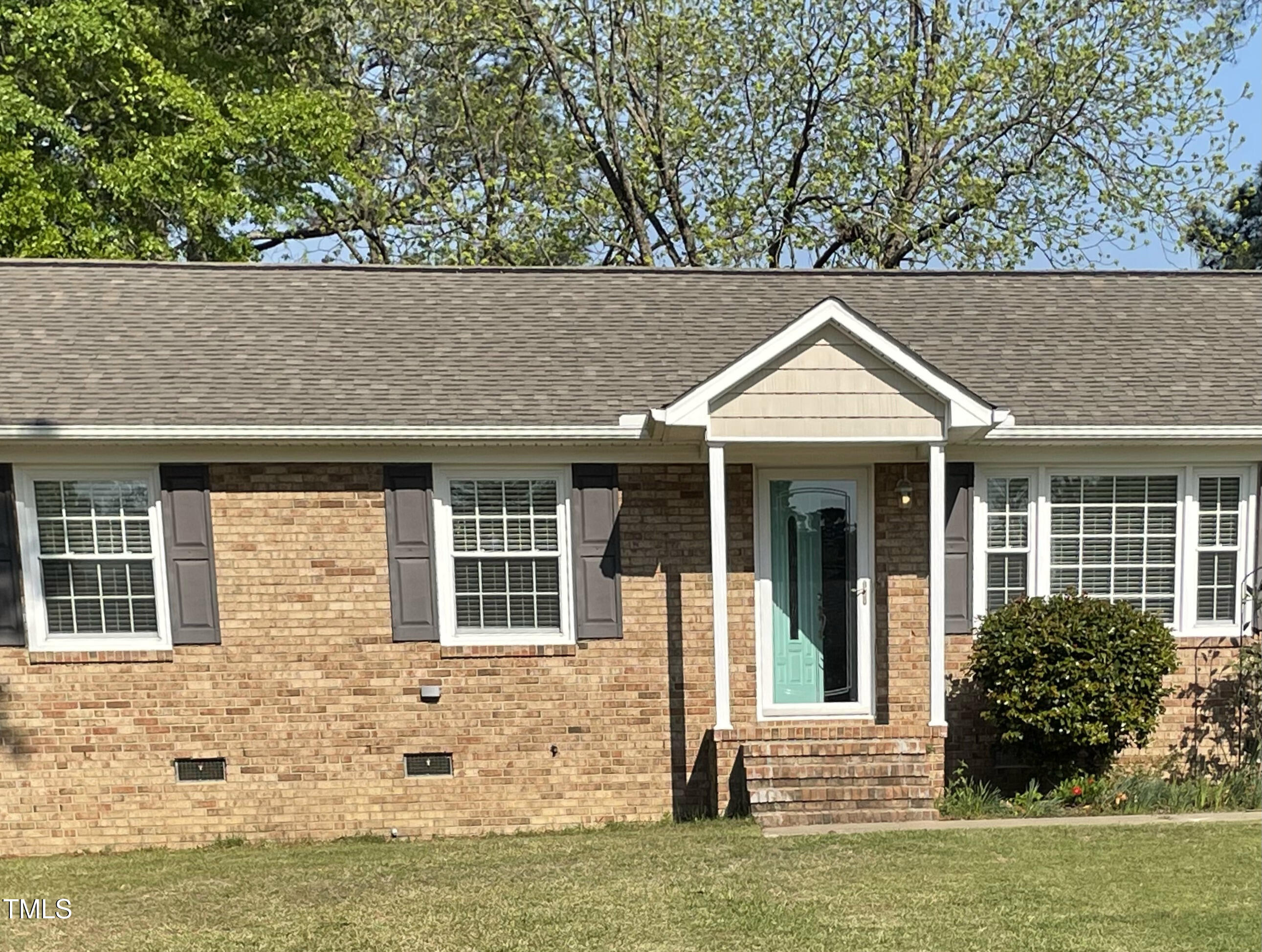 305 Briarcliff Drive
