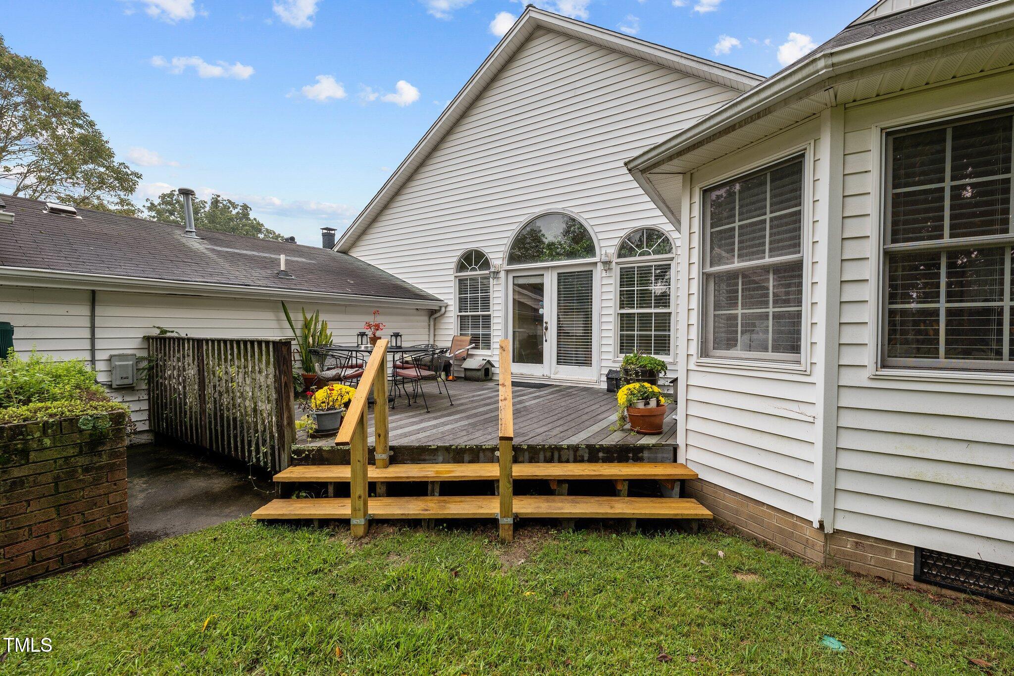 1146 Rogers Road