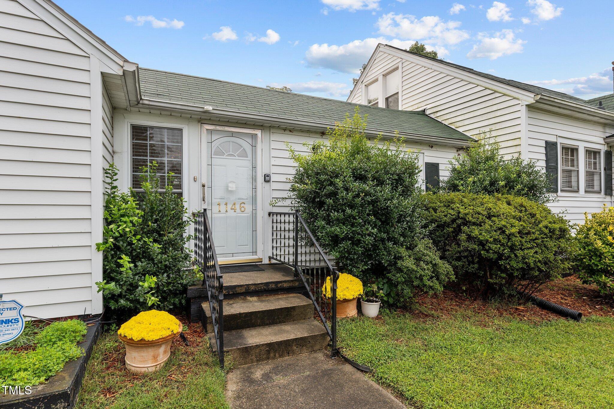 1146 Rogers Road
