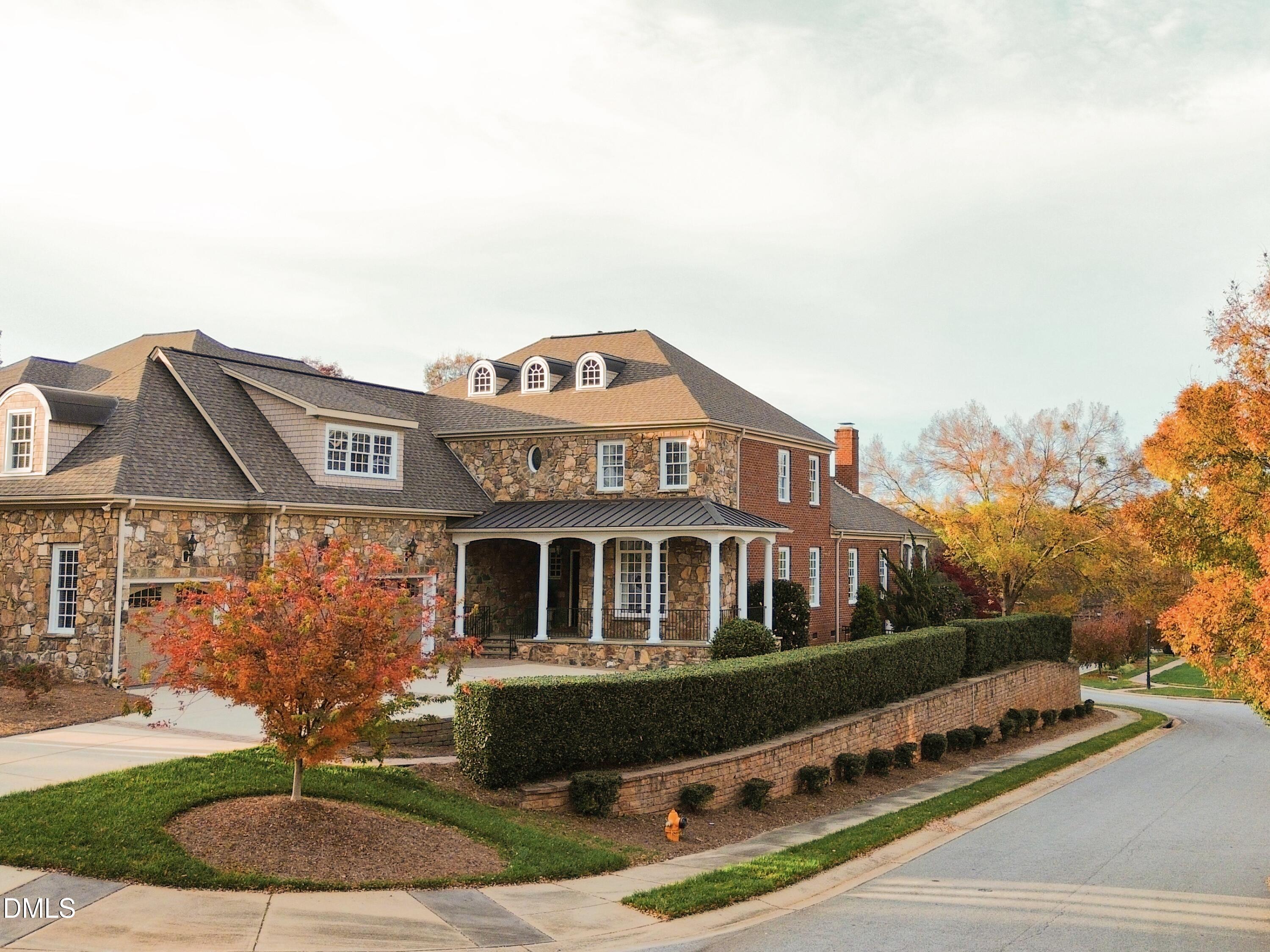 4119 English Garden Way