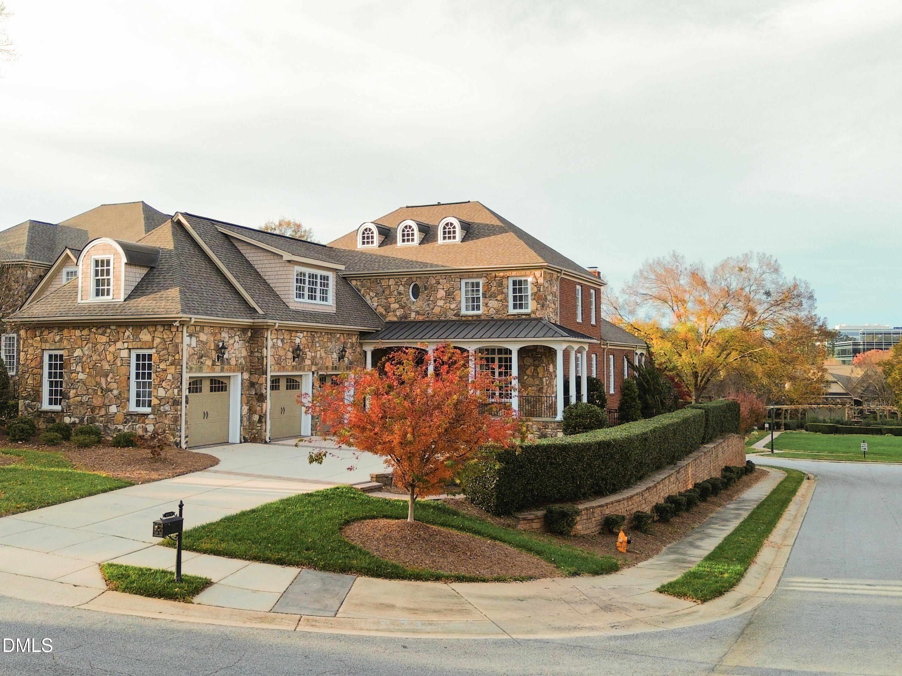 4119 English Garden Way