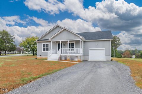 A home in Bracey