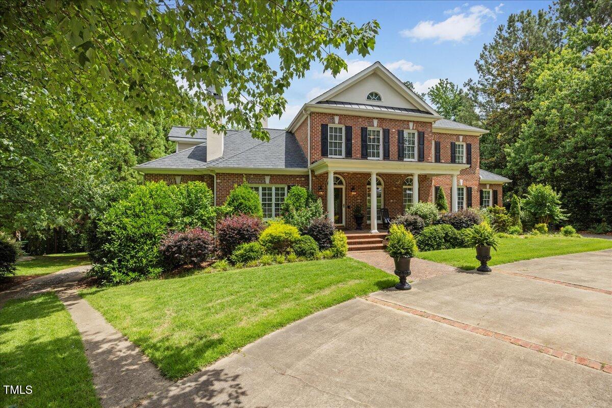 1009 Bentham Drive