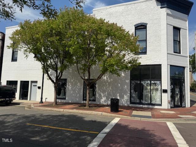 125 E Parrish Street