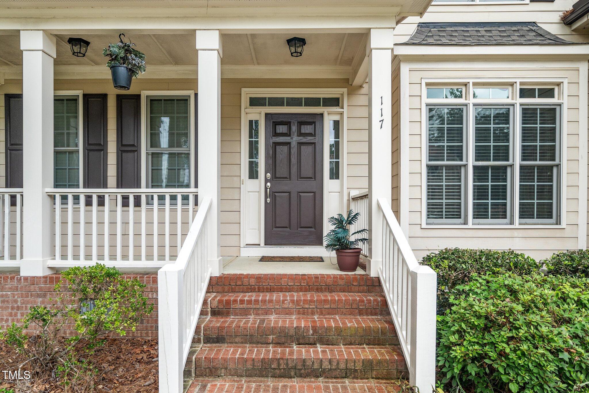 117 Garden Oaks Drive