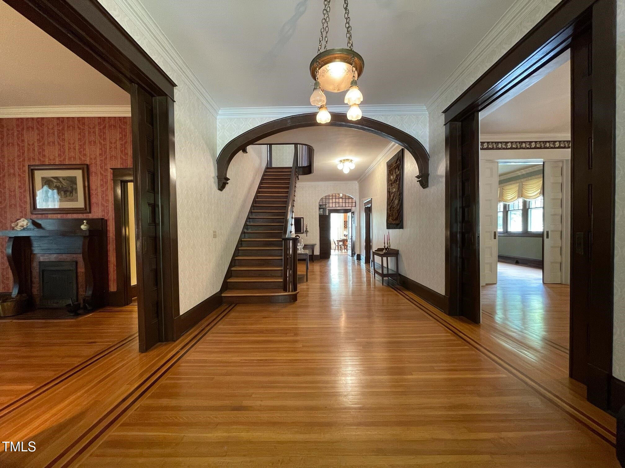 309 College Street