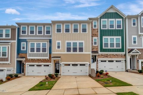 2735 Hunter Woods Drive #571 Apex NC 27502