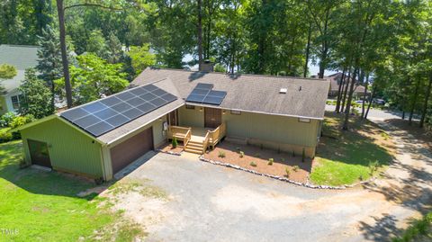 Single Family Residence in Sanford NC 207 Lakeview Drive.jpg