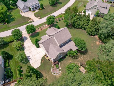 A home in Holly Springs