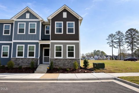 689 Mirkwood Avenue Apex NC 27523